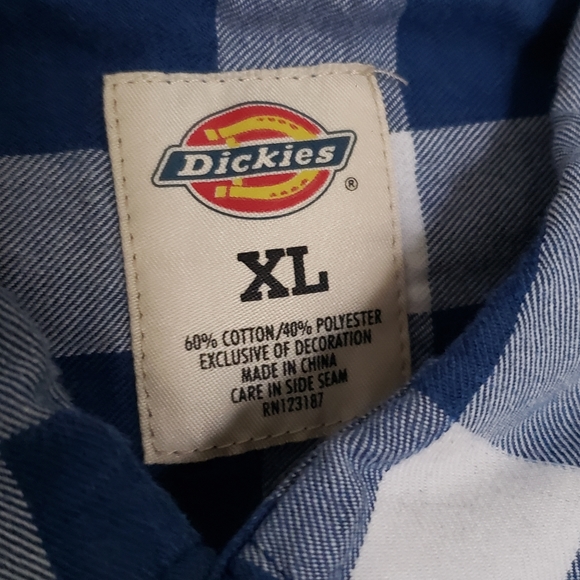 Men's Dickies Button Up Collared Short Sleeve Blue & White Plaid Shirt - Picture 3 of 6